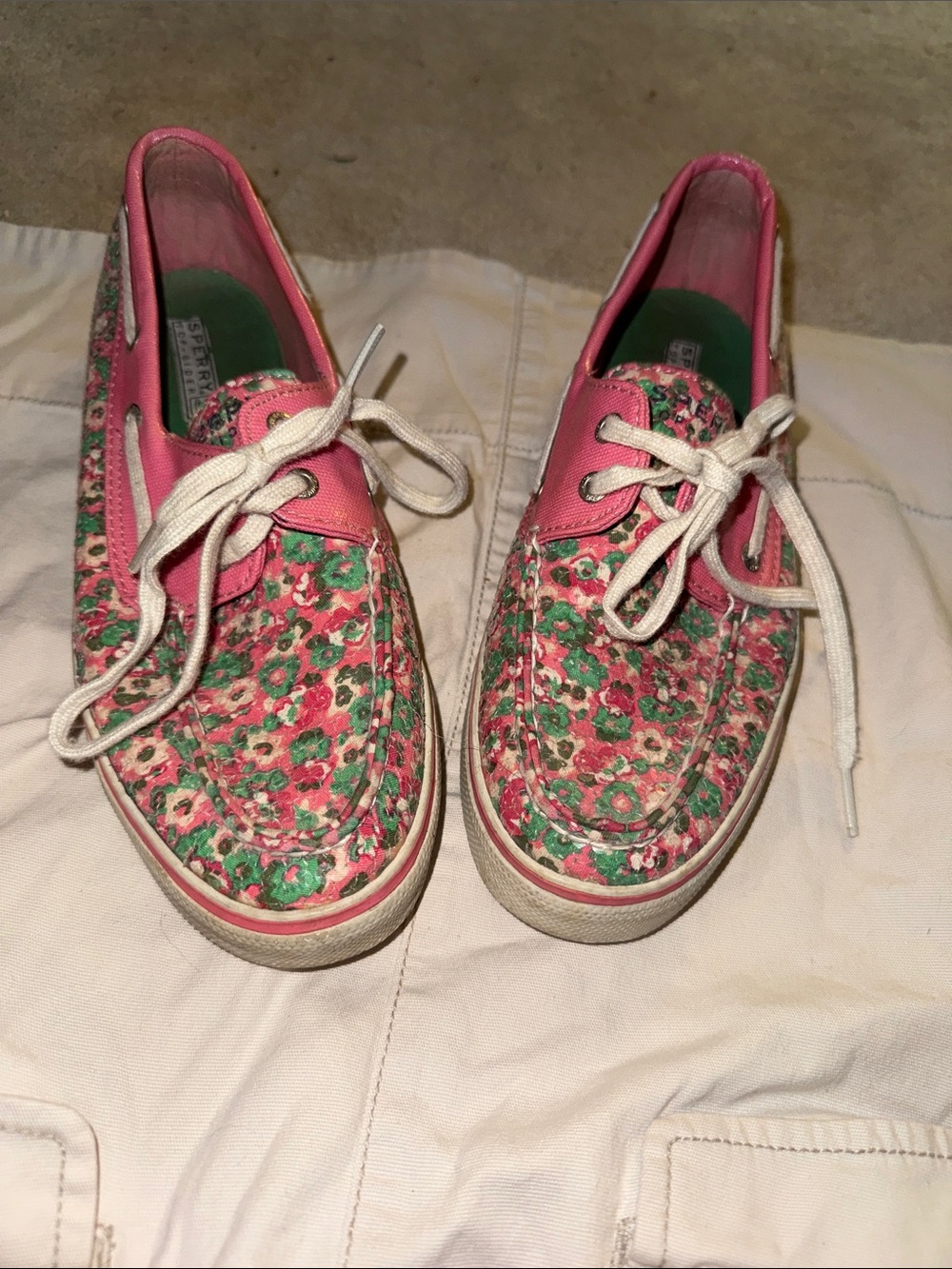 Women’s Pink Floral Lace-Up Boat Shoes